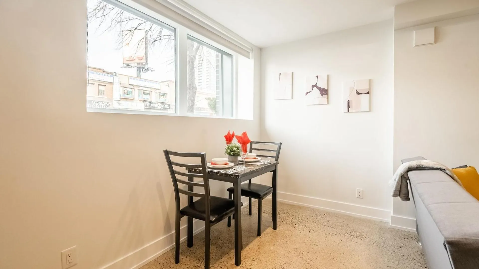 Modern 1Br Apartment Stunning View Of Cn Tower Toronto Canada